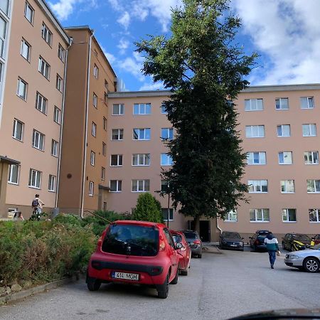 Riia 10, 2-bedroom apartment Tartu Exterior foto
